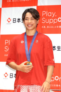 早田ひな選手、桐生祥秀選手、出口クリスタ選手、出口ケリー選手チームニッセイ報告会1