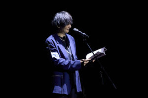 津田健次郎『渋谷事変』七海建人を生アフレコで熱演！黒沢ともよサプライズ生歌唱16