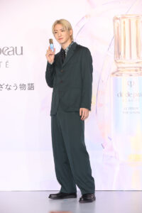 前田公輝 低い声でお茶目さ全開もずっと出さない理由？「新ル・セラムPOP UP」来場4