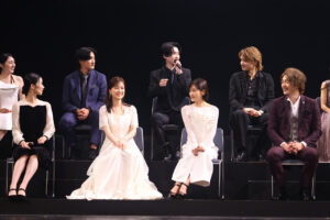 生田絵梨花、昆夏美、木下晴香3人のファンテーヌ『レ・ミゼラブル』会見でハーモニー18