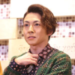 屋良朝幸 中川晃教から「僕達結婚したみたいな関係」慌てて止める！「SONG WRITERS」会見